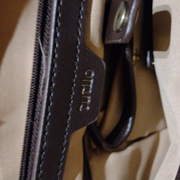 Tutilo large multi pocket tote with secure tablet of small labtop slot. - Picture 9 of 11